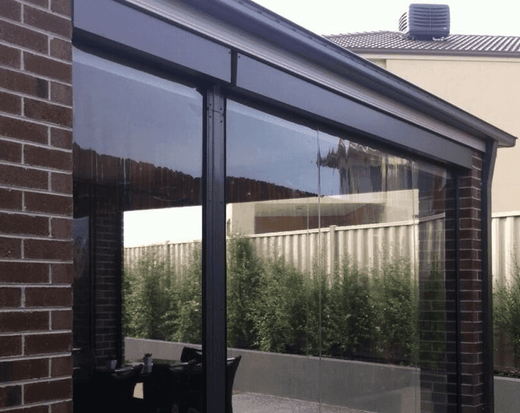 Rulouri transparente casetate